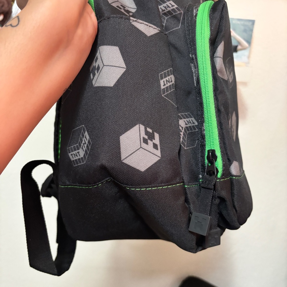Minecraft Creeper Backpack - image 3